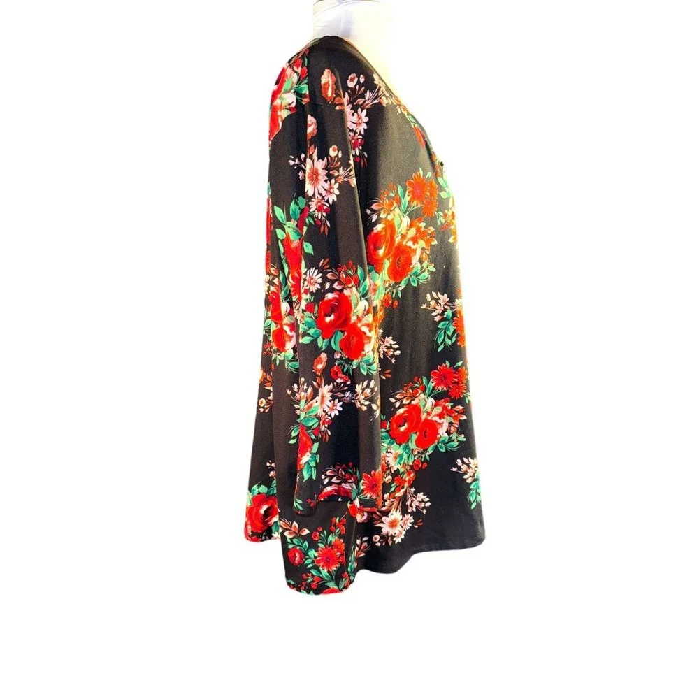 Pioneer Woman Black Tunic with Red Floral Design Women Size Medium - Picture 5 of 10